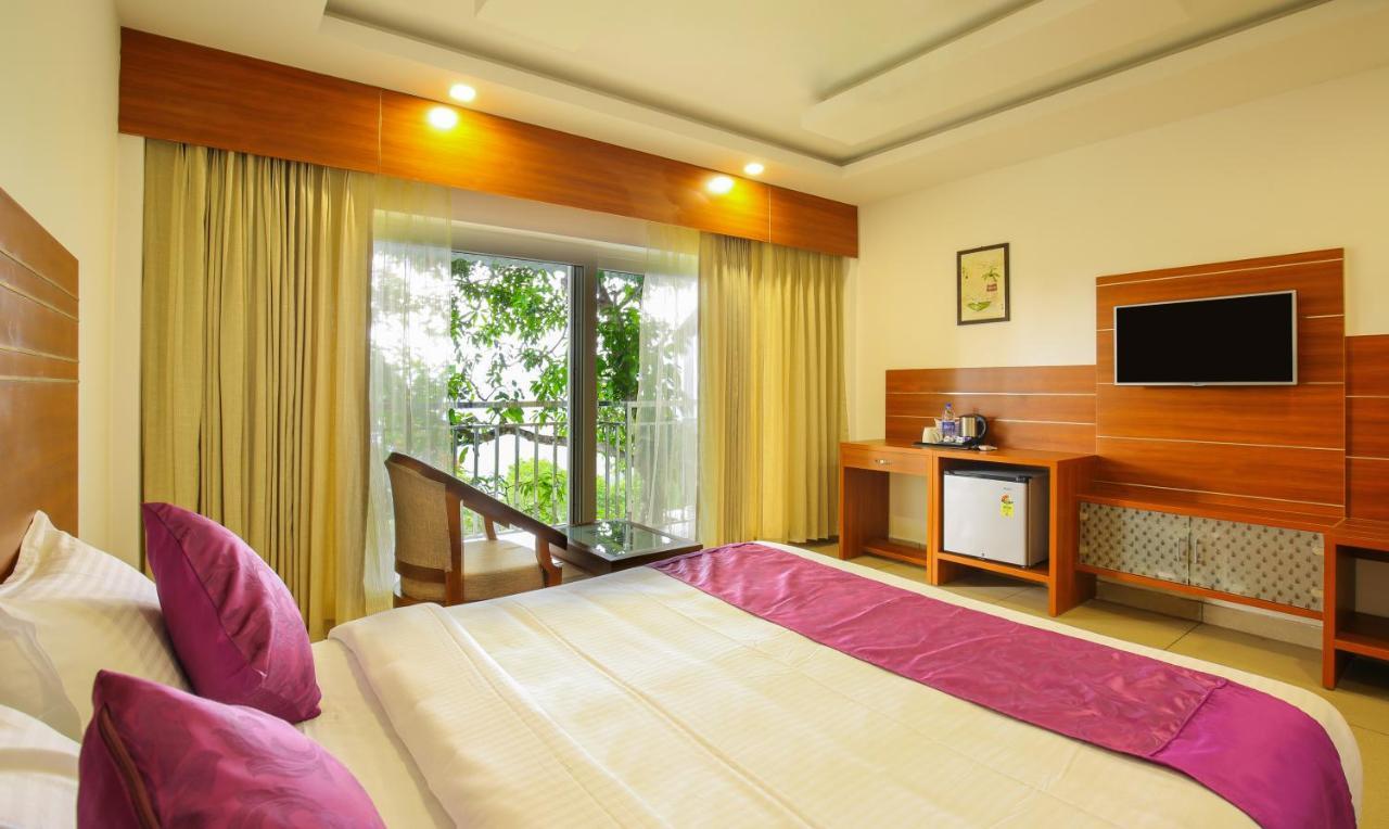 The Lakeview Munnar Εξωτερικό φωτογραφία